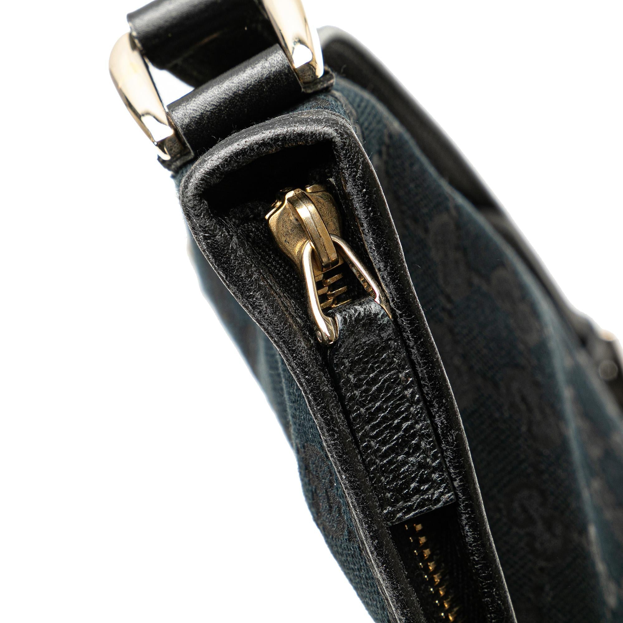 Gucci GG Canvas Abbey D Ring Crossbody
