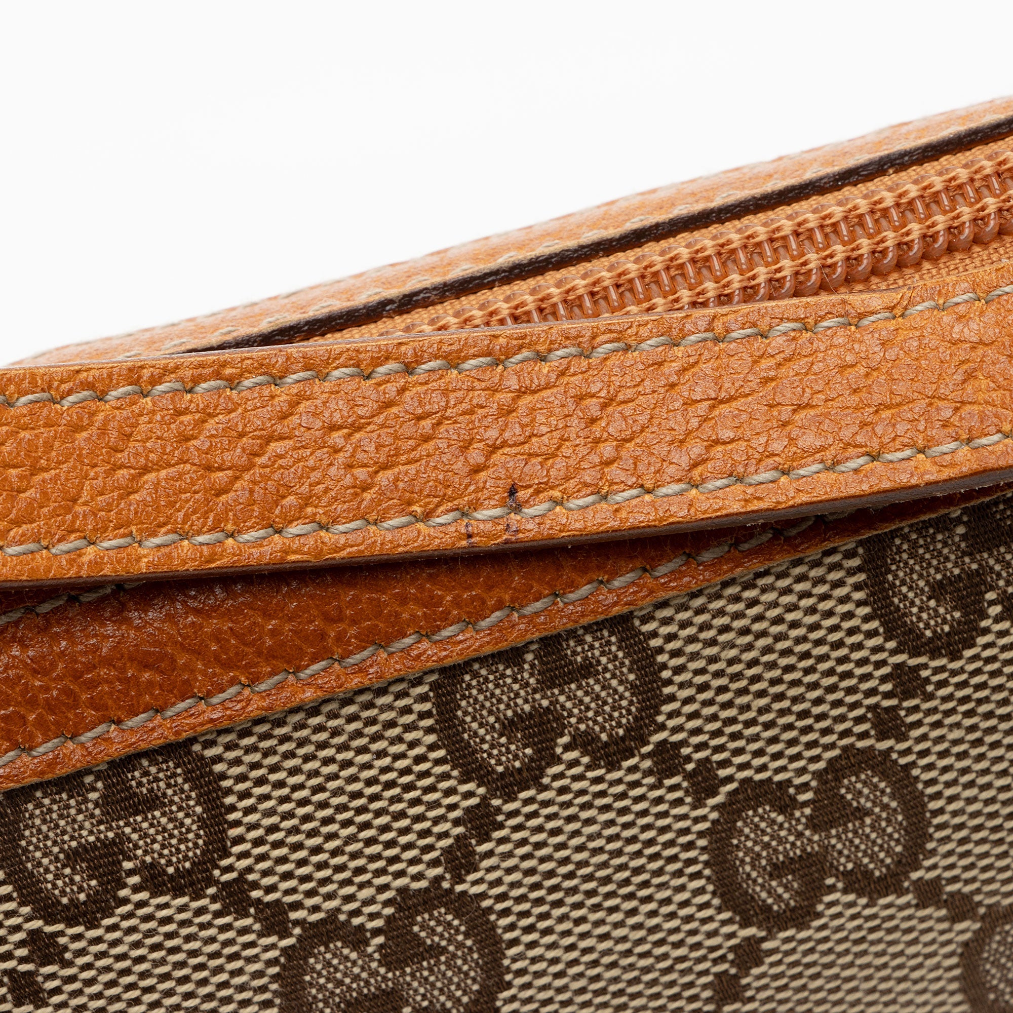 Gucci GG Canvas Abbey D Ring Pochette
