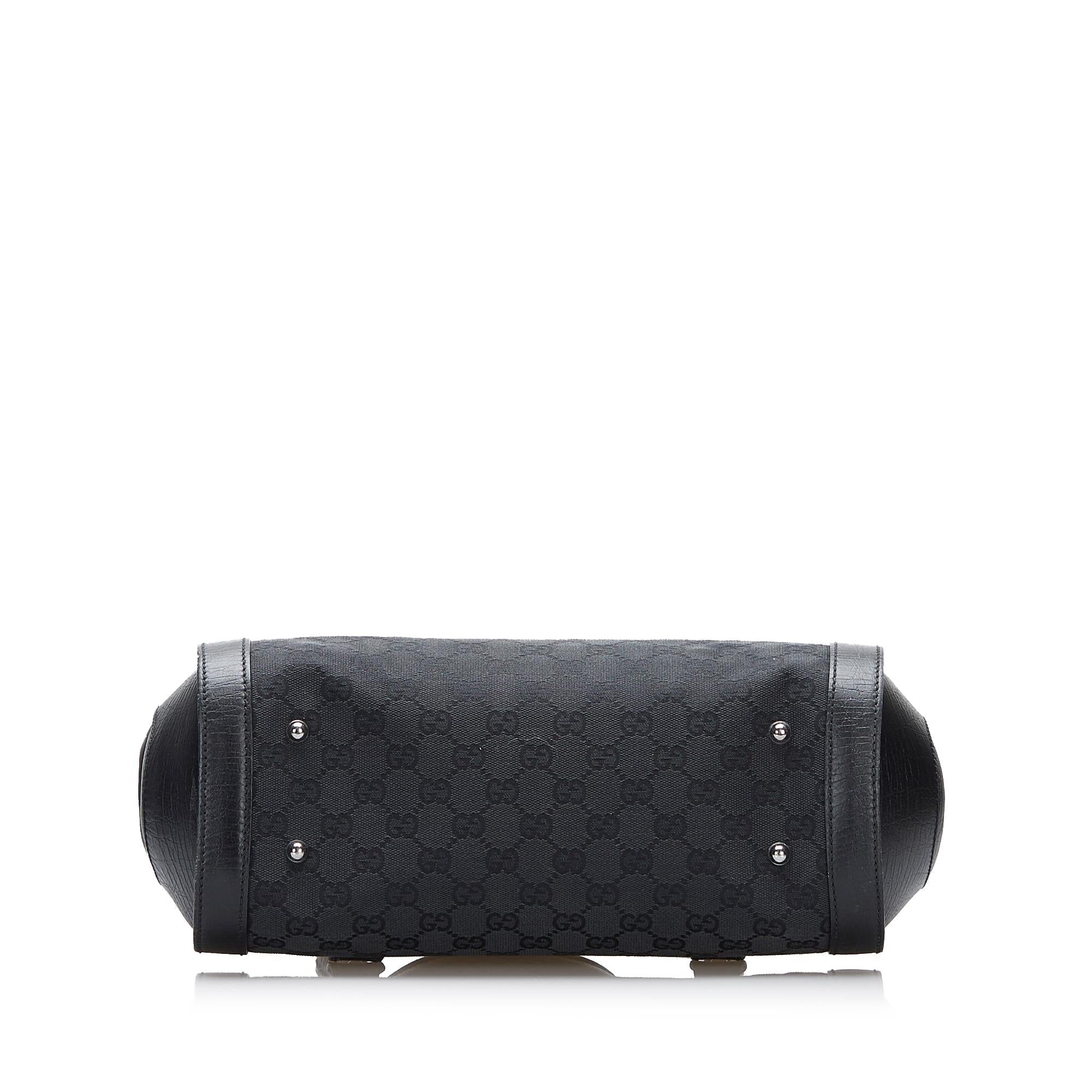 Gucci GG Canvas Bamboo Bullet Shoulder Bag (SHG-CXnDa1)