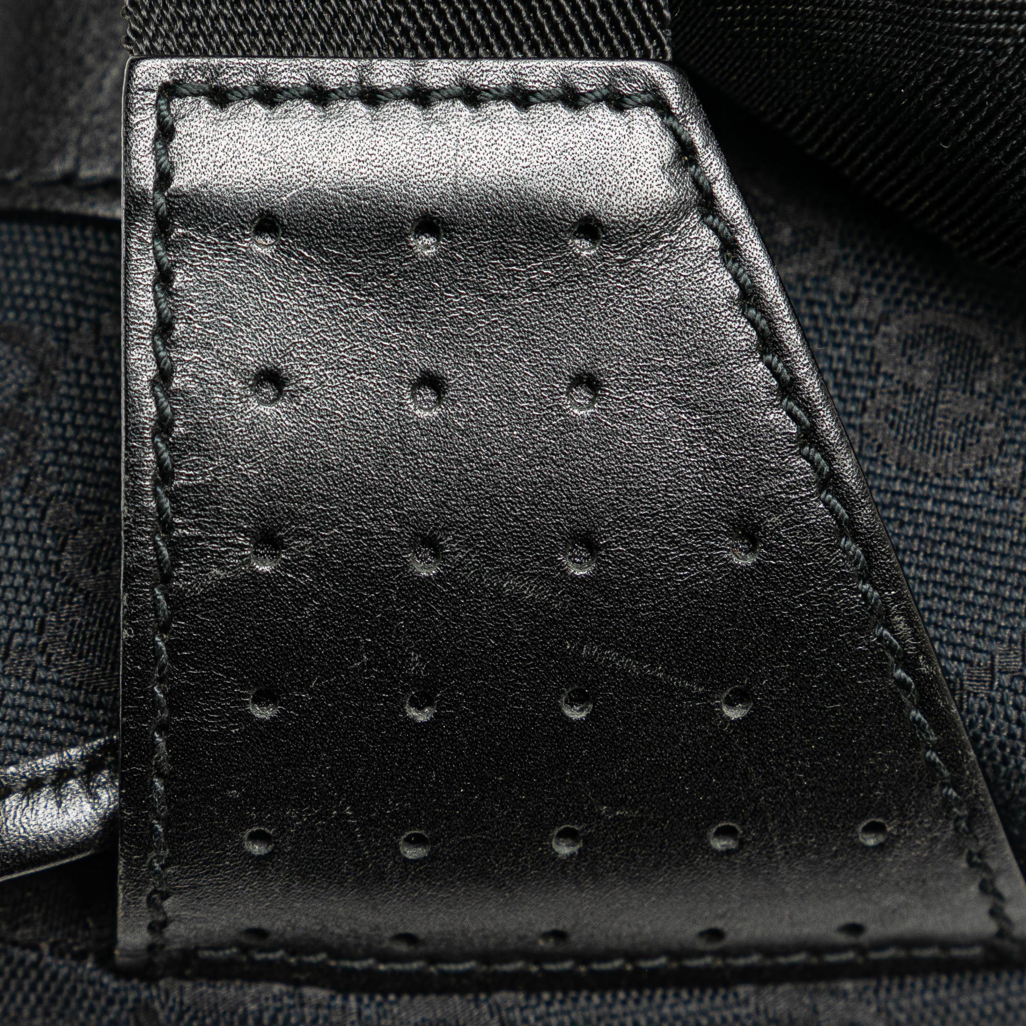 Gucci GG Canvas Belt Bag (SHG-VM7mwR)