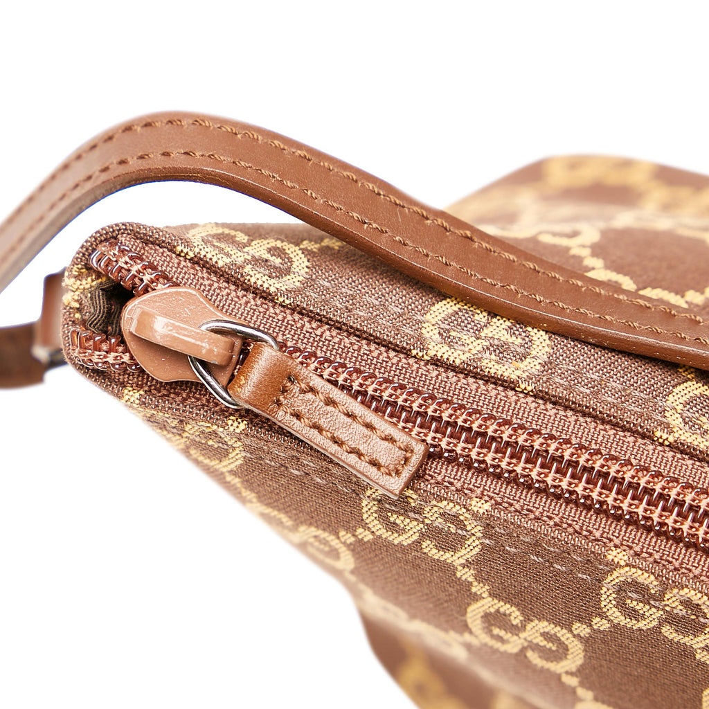 Gucci GG Canvas Boat Baguette (SHG-30770)