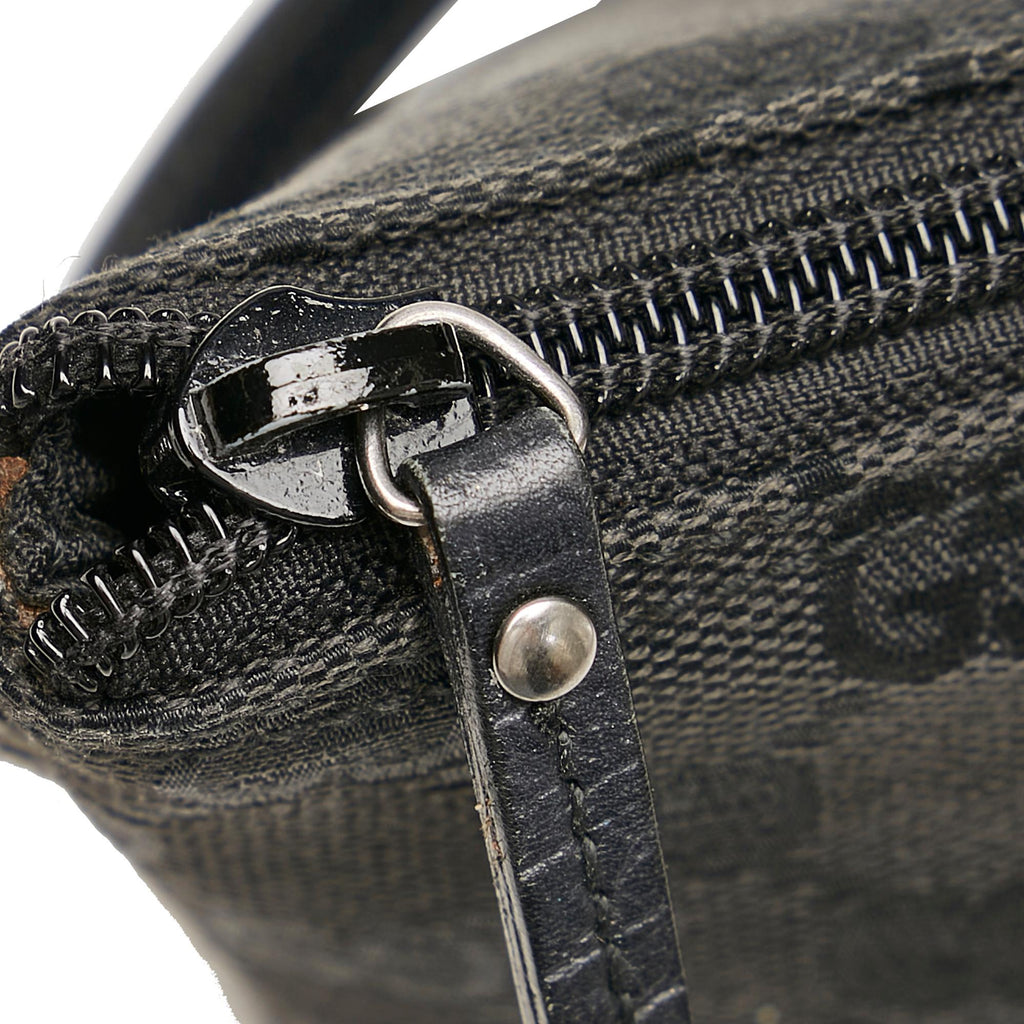 Gucci GG Canvas Boat Baguette (SHG-32308)