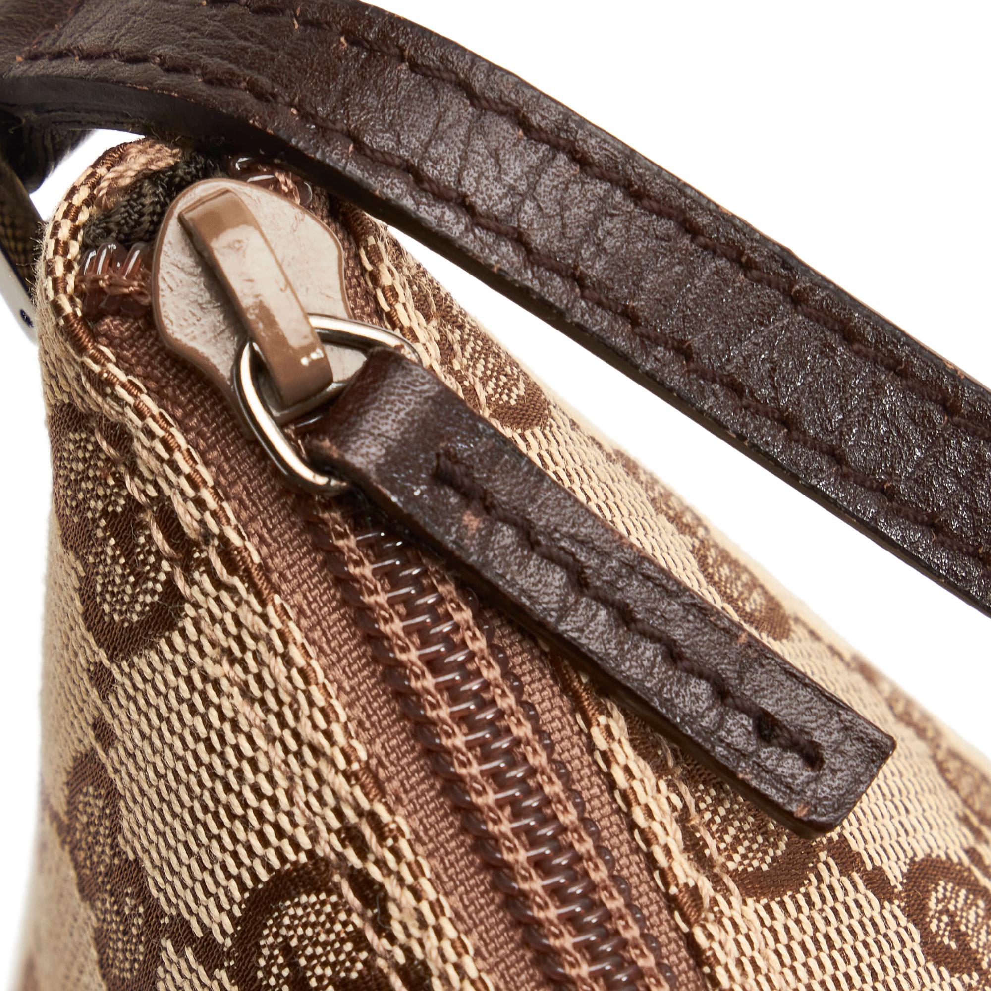 Gucci GG Canvas Boat Baguette (SHG-32689)