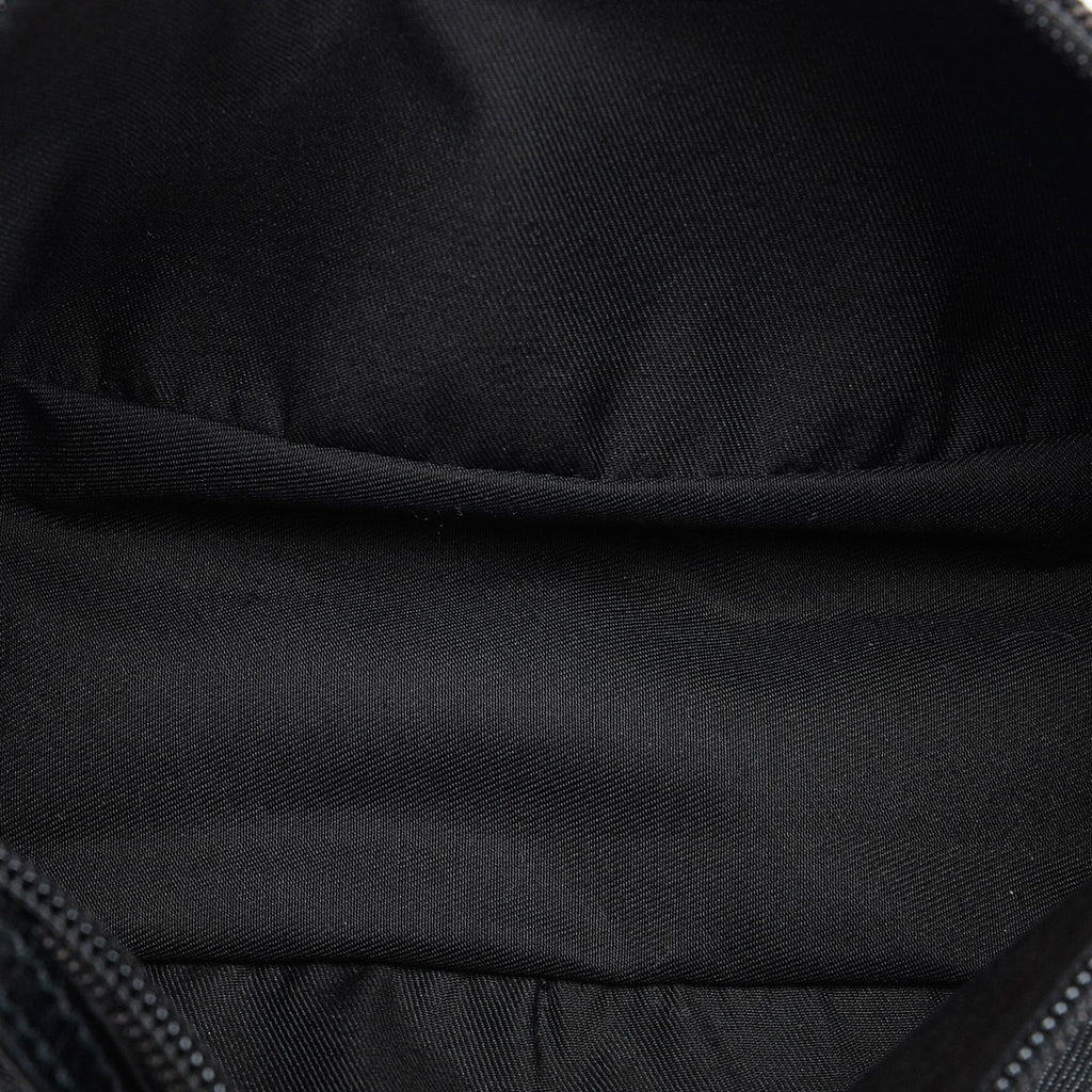 Gucci GG Canvas Boat (SHG-bMmhWA)