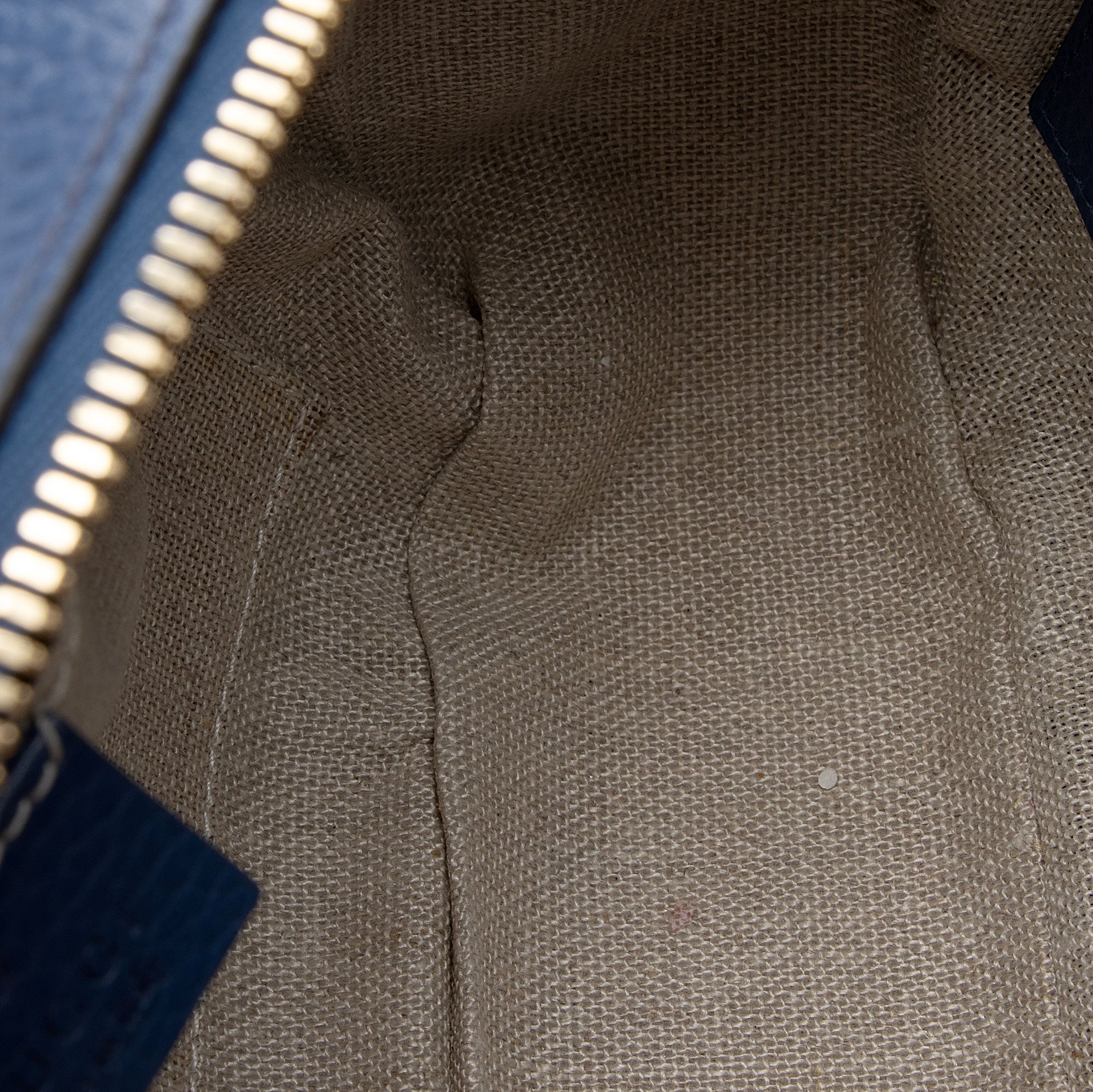 Gucci GG Canvas Bree Mini Messenger Bag (SHF-D3ynGR)