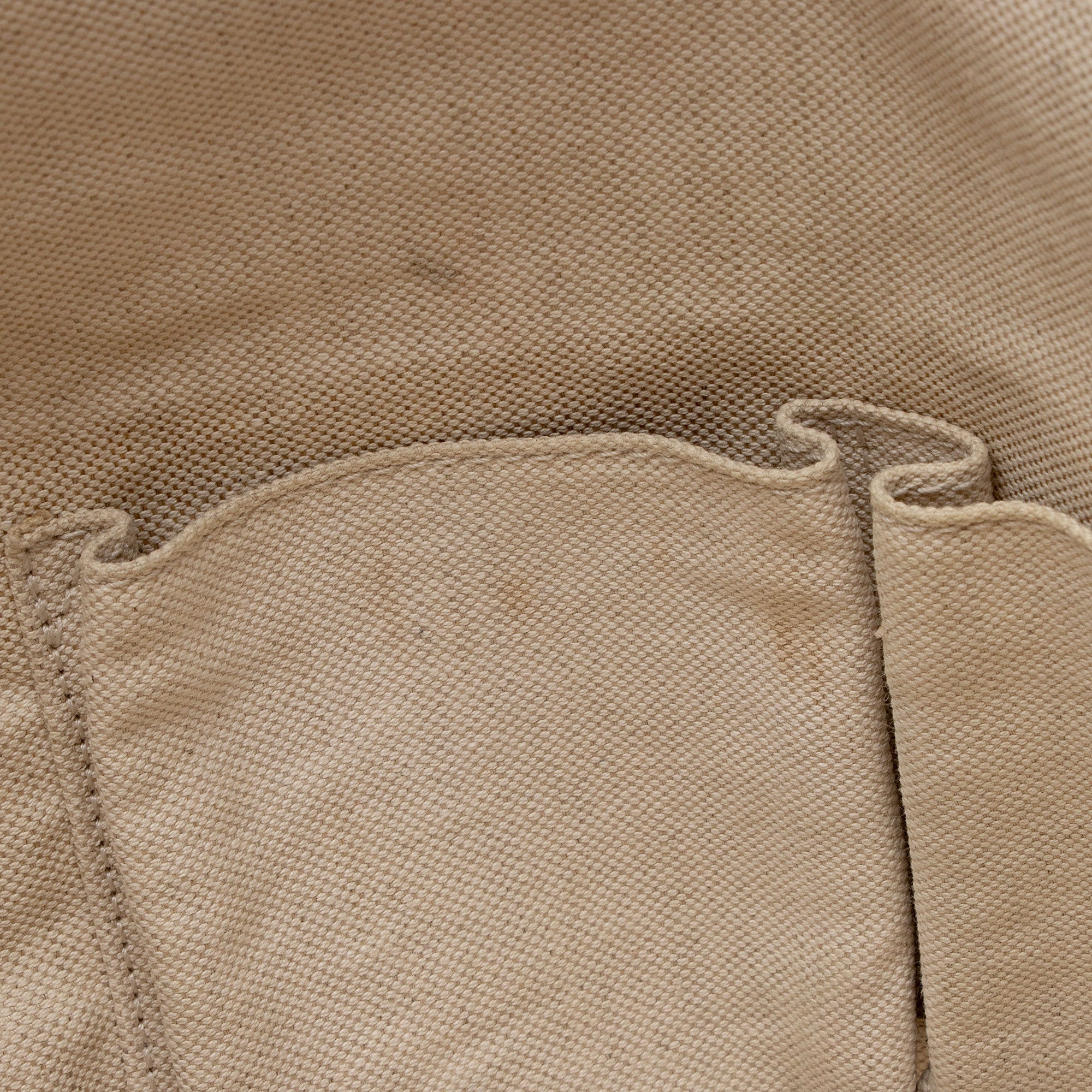 Gucci GG Canvas Bree Small Shoulder Bag (SHF-XhboVD)