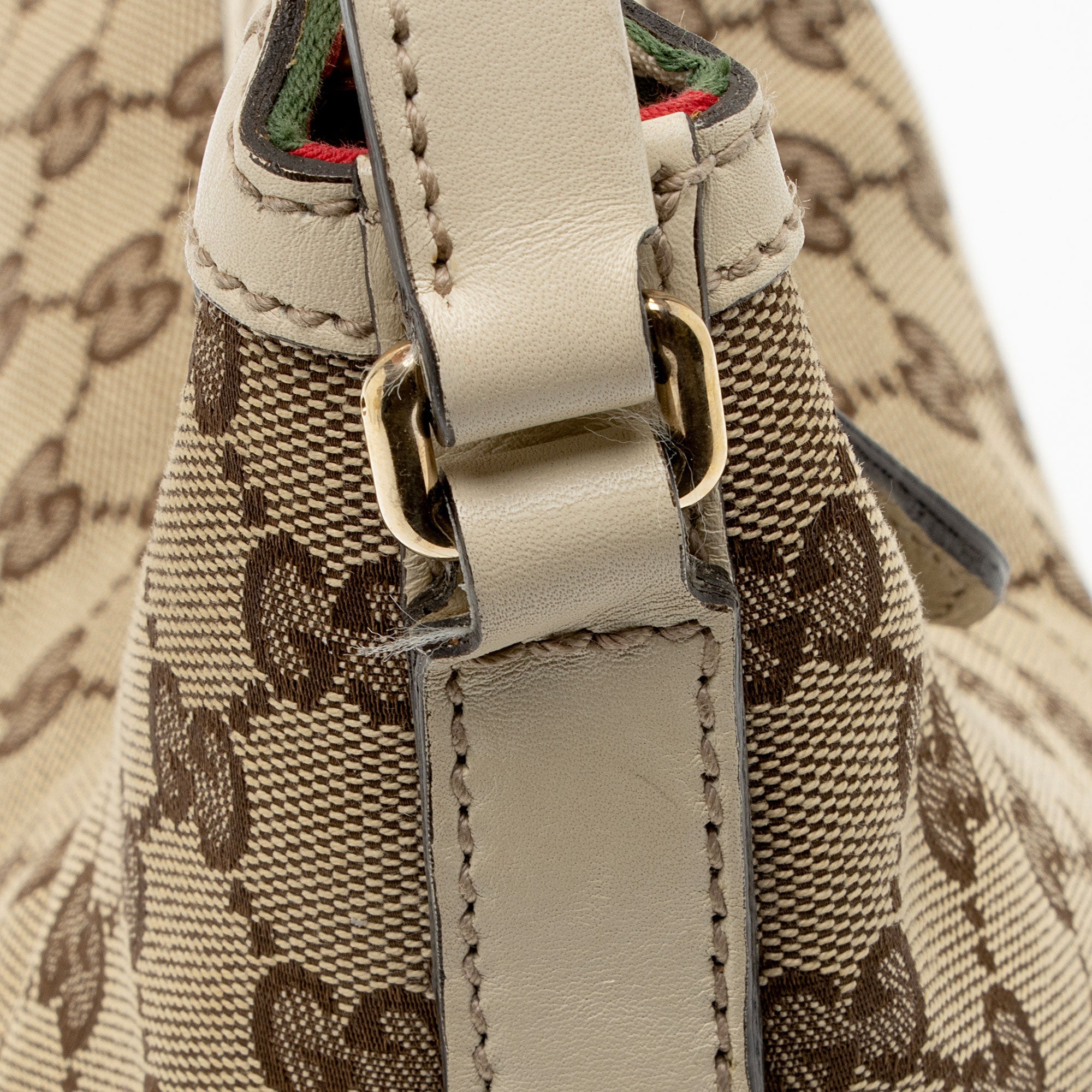Gucci GG Canvas Britt Small Hobo (SHF-rmQ8Ul)