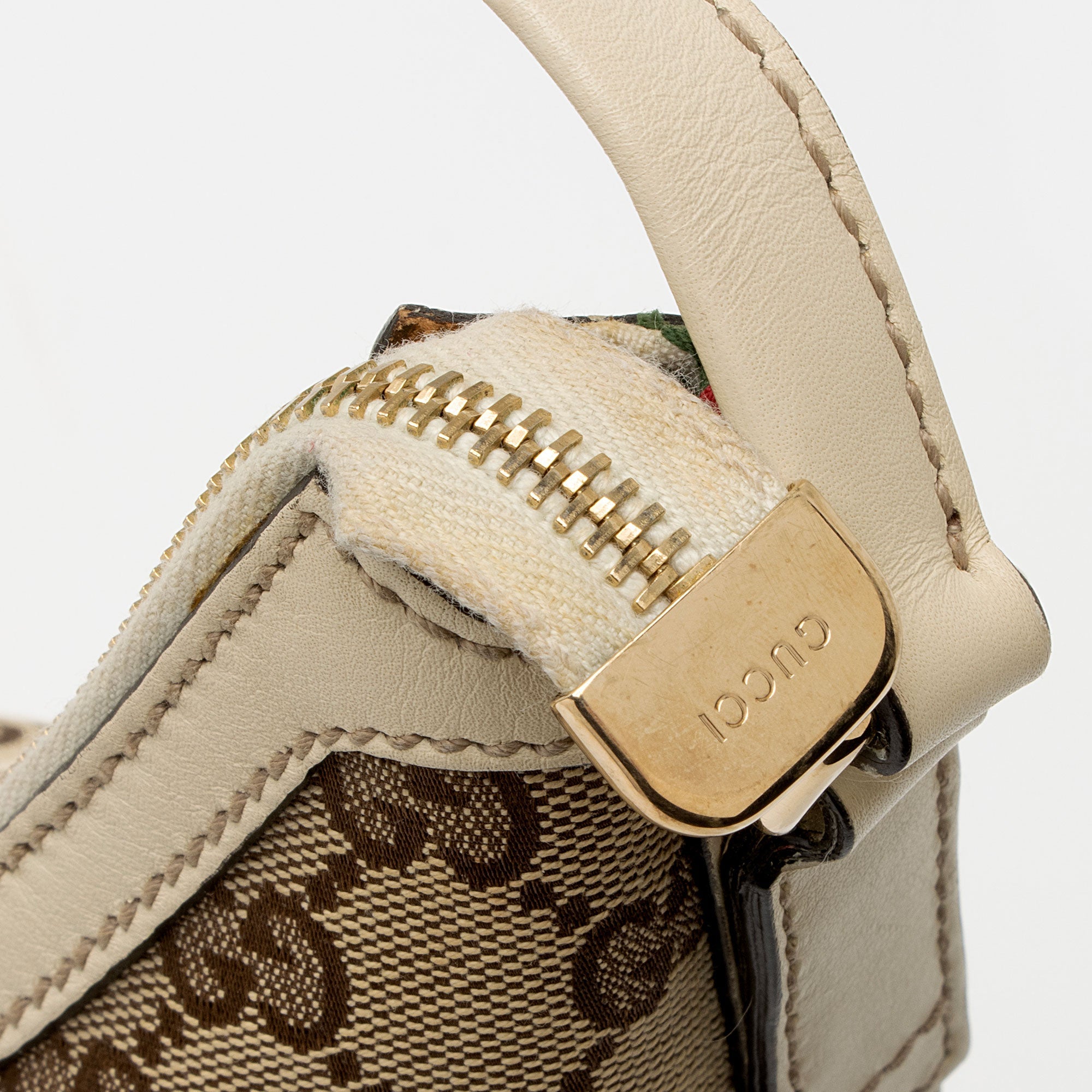 Gucci GG Canvas Britt Small Hobo (SHF-rmQ8Ul)