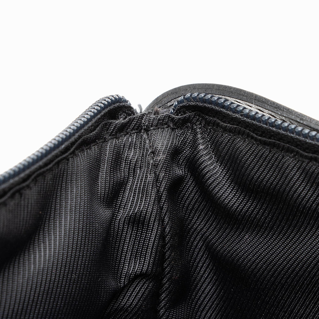 Gucci GG Canvas Classic Pochette (SHF-cCuOk2)