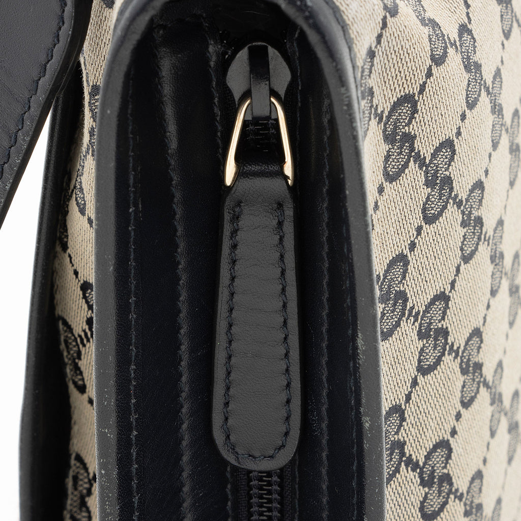 Gucci GG Canvas Classic Web Messenger