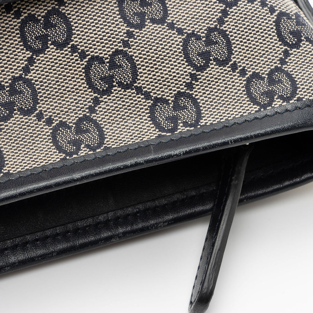 Gucci GG Canvas Classic Web Messenger