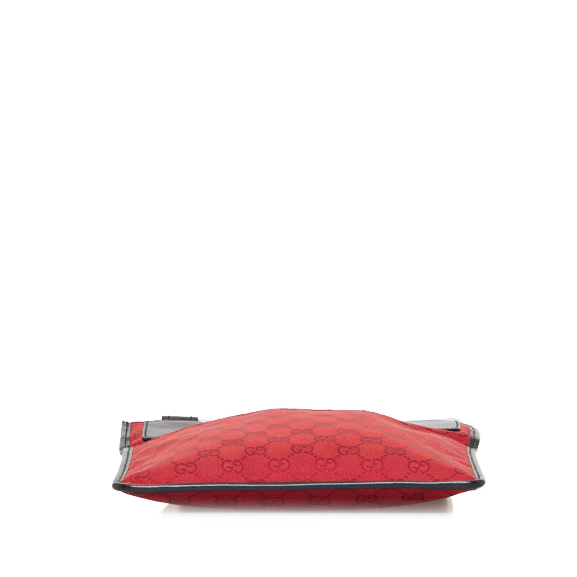 Gucci GG Canvas Crossbody Bag (SHG-geVOhx)
