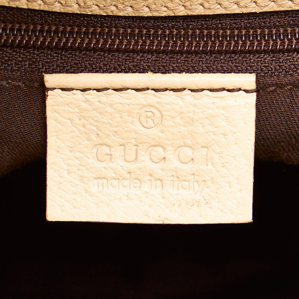 Gucci GG Canvas Eclipse Crossbody Bag (SHG-32807)