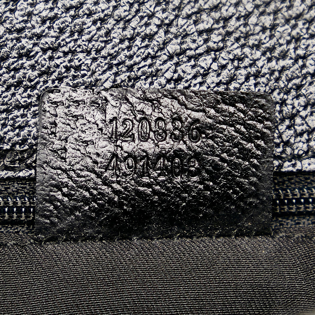 Gucci GG Canvas Eclipse Shoulder Bag (SHG-29035)