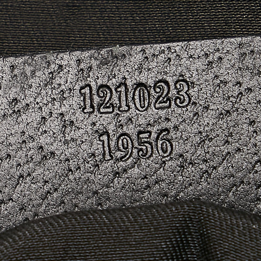 Gucci GG Canvas Eclipse Shoulder Bag (SHG-31044)