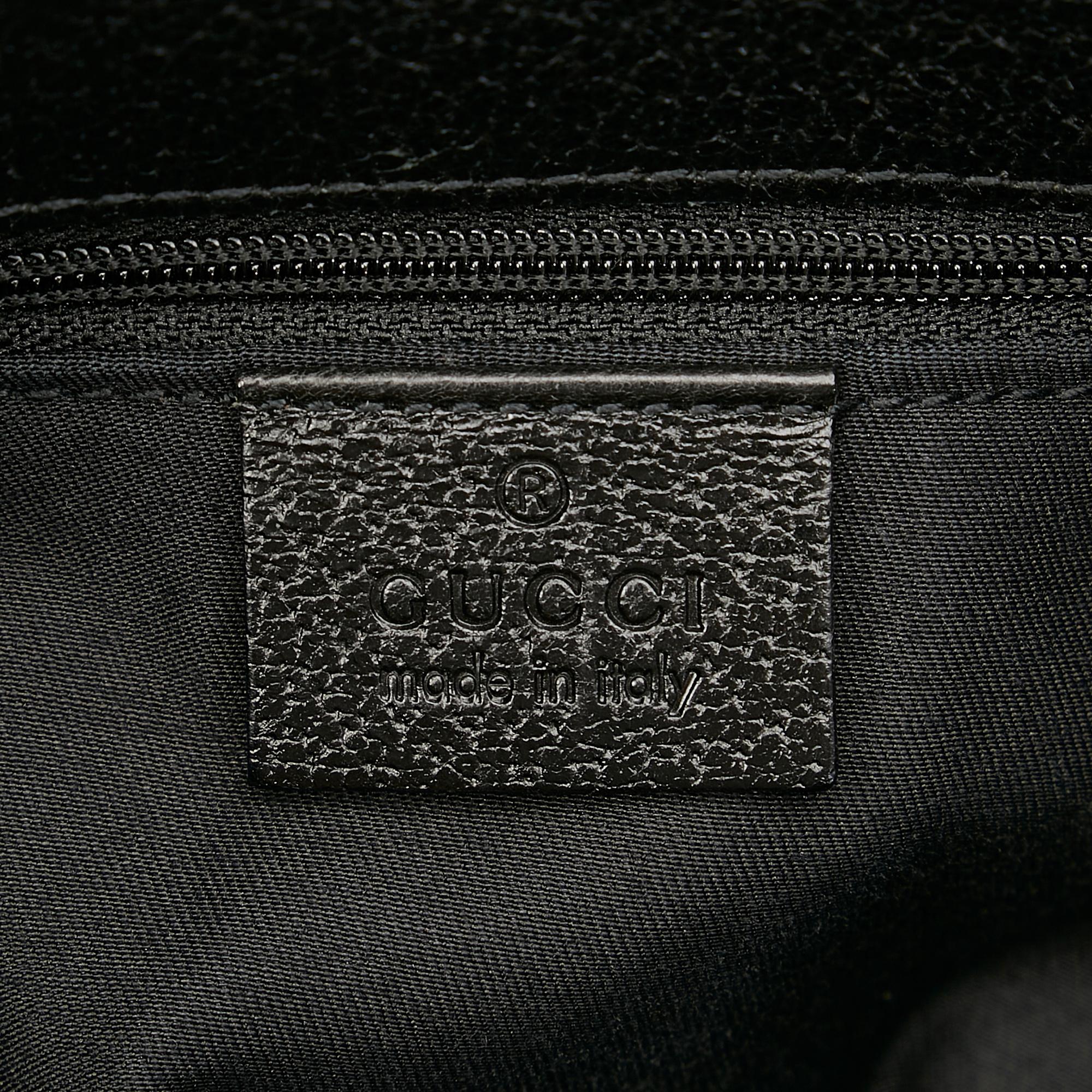 Gucci GG Canvas Eclipse Shoulder Bag (SHG-31969)