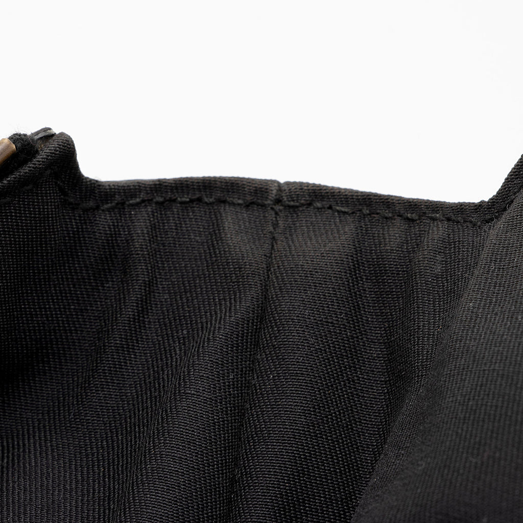 Gucci GG Canvas Half Moon Medium Messenger Bag (SHF-aTmqfv)