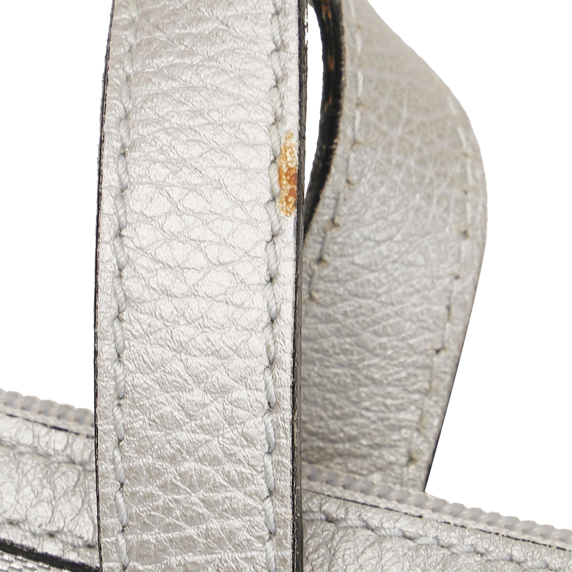 Gucci GG Canvas Handbag (SHG-35855)