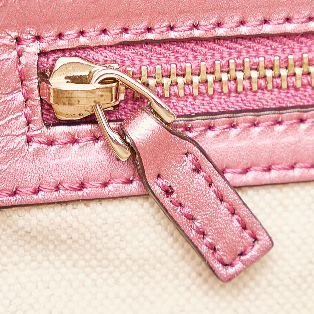 Gucci GG Canvas Heart Bit Satchel (SHG-32482)