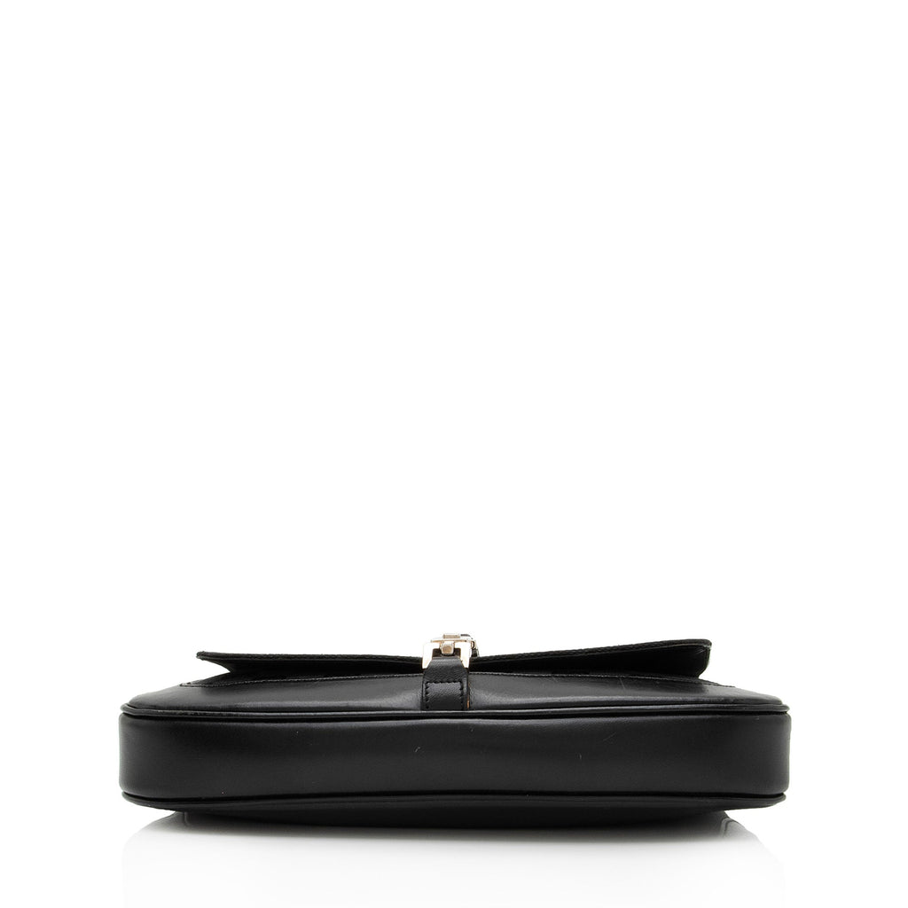 Gucci GG Canvas Jackie Small Shoulder Bag - FINAL SALE (SHF-gN3WT6)
