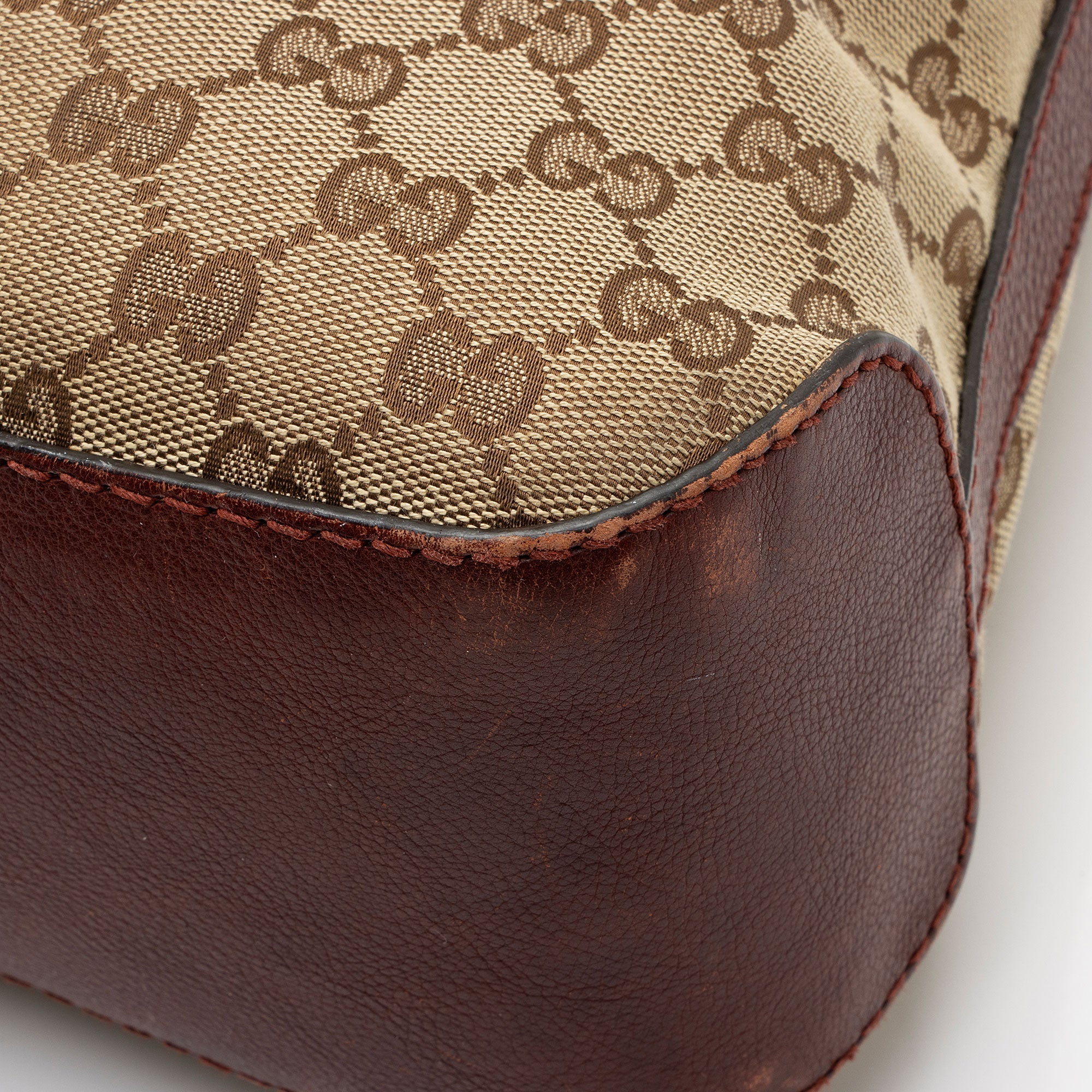 Gucci GG Canvas Marrakech Medium Hobo (SHF-IGUAKI)