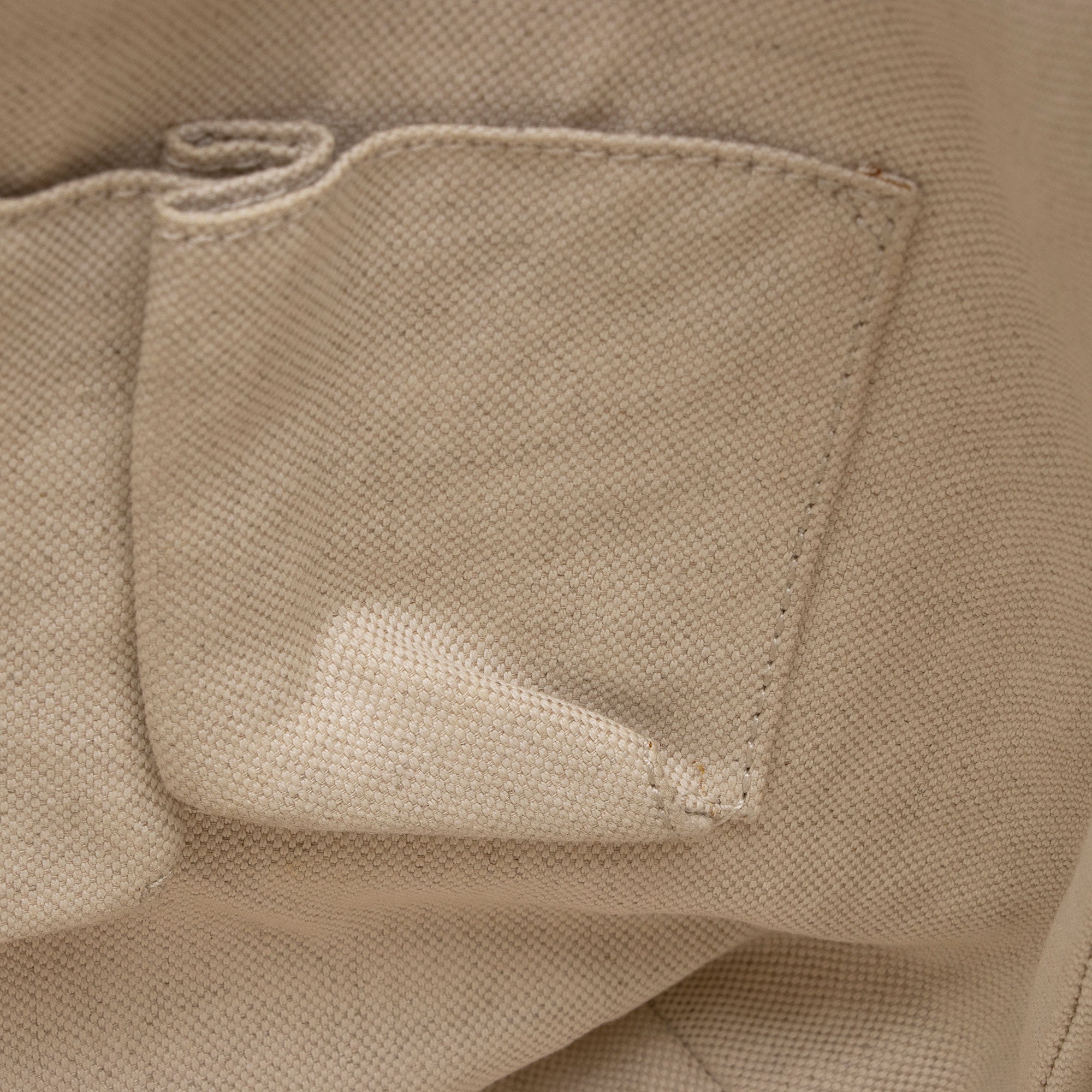 Gucci GG Canvas Mayfair Medium Hobo (SHF-75u6gN)