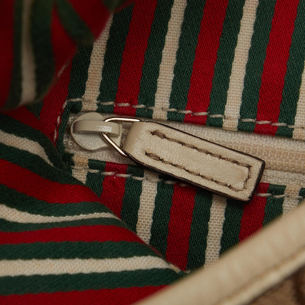 Gucci GG Canvas New Britt Hobo (SHG-SMOcBX)