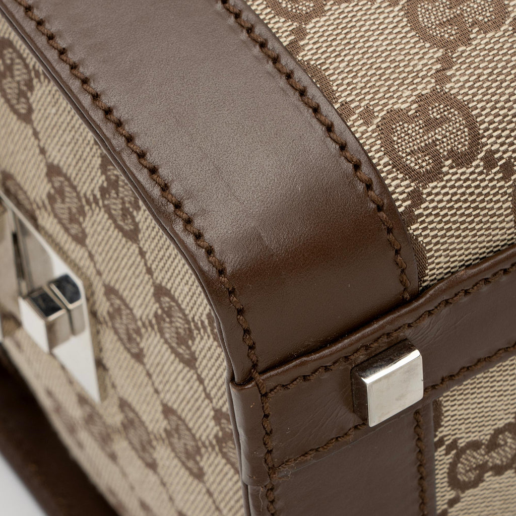 Gucci GG Canvas Padlock Top Handle Train Case (SHF-3uBuOE)