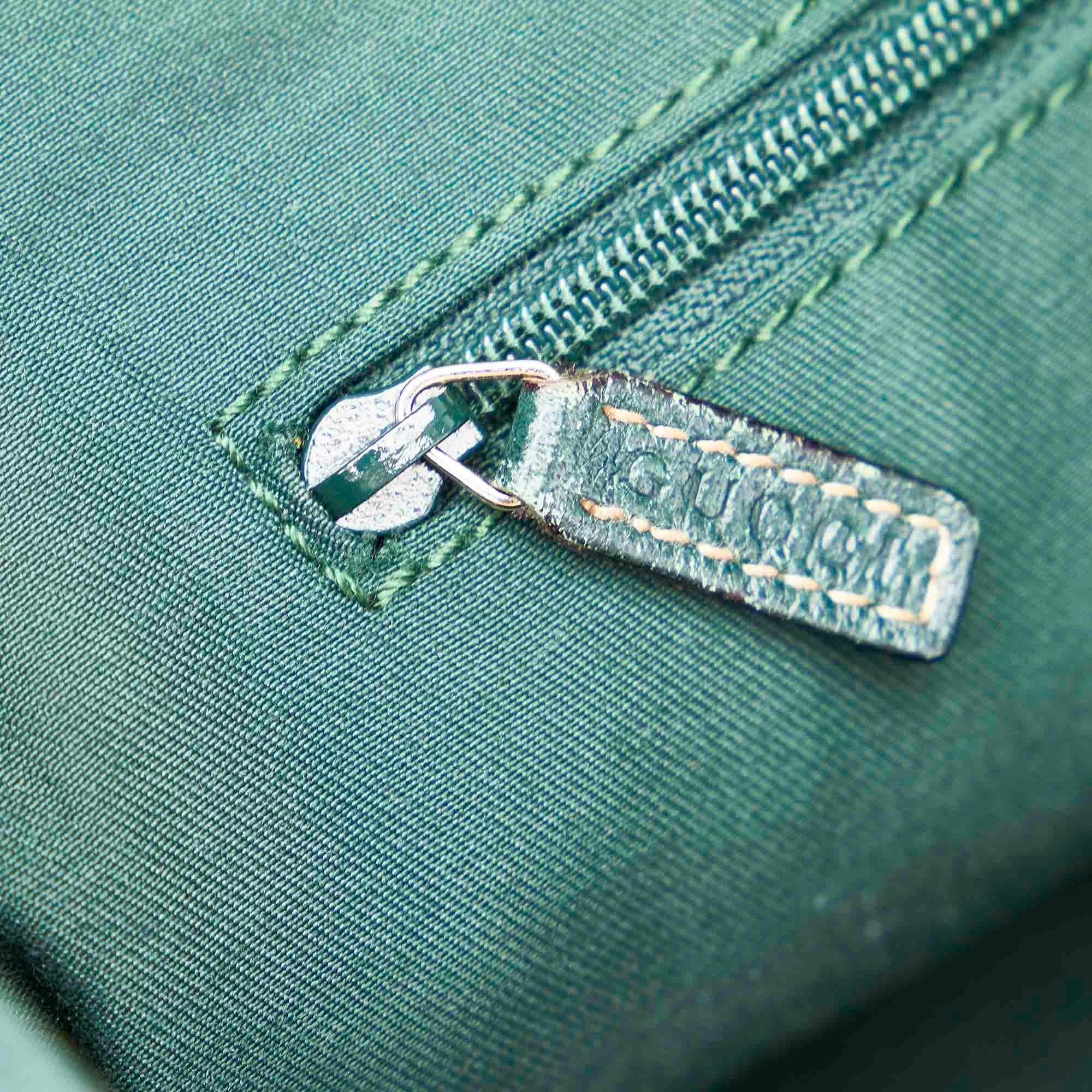 Gucci GG Canvas Pelham Shoulder Bag (SHG-34034)