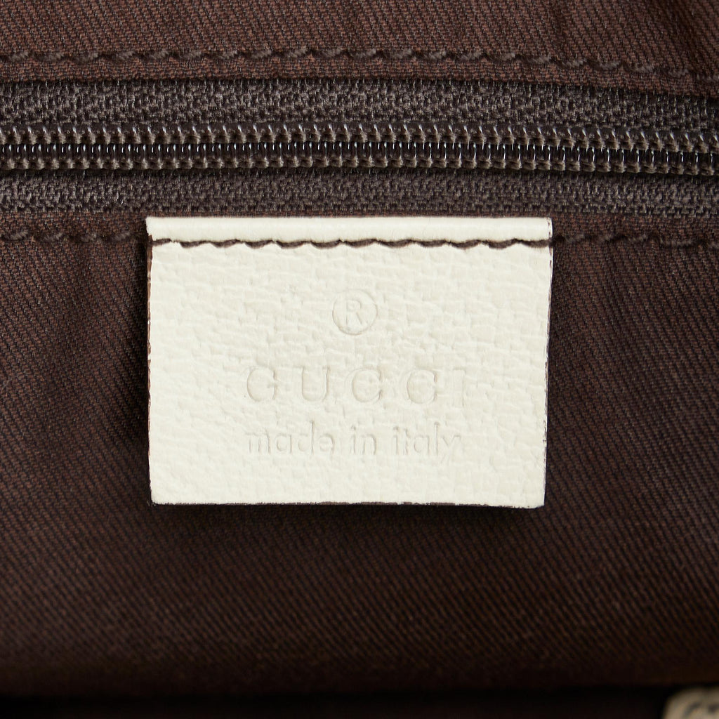 Gucci GG Canvas Pelham Shoulder Bag (SHG-Cm5oMZ)