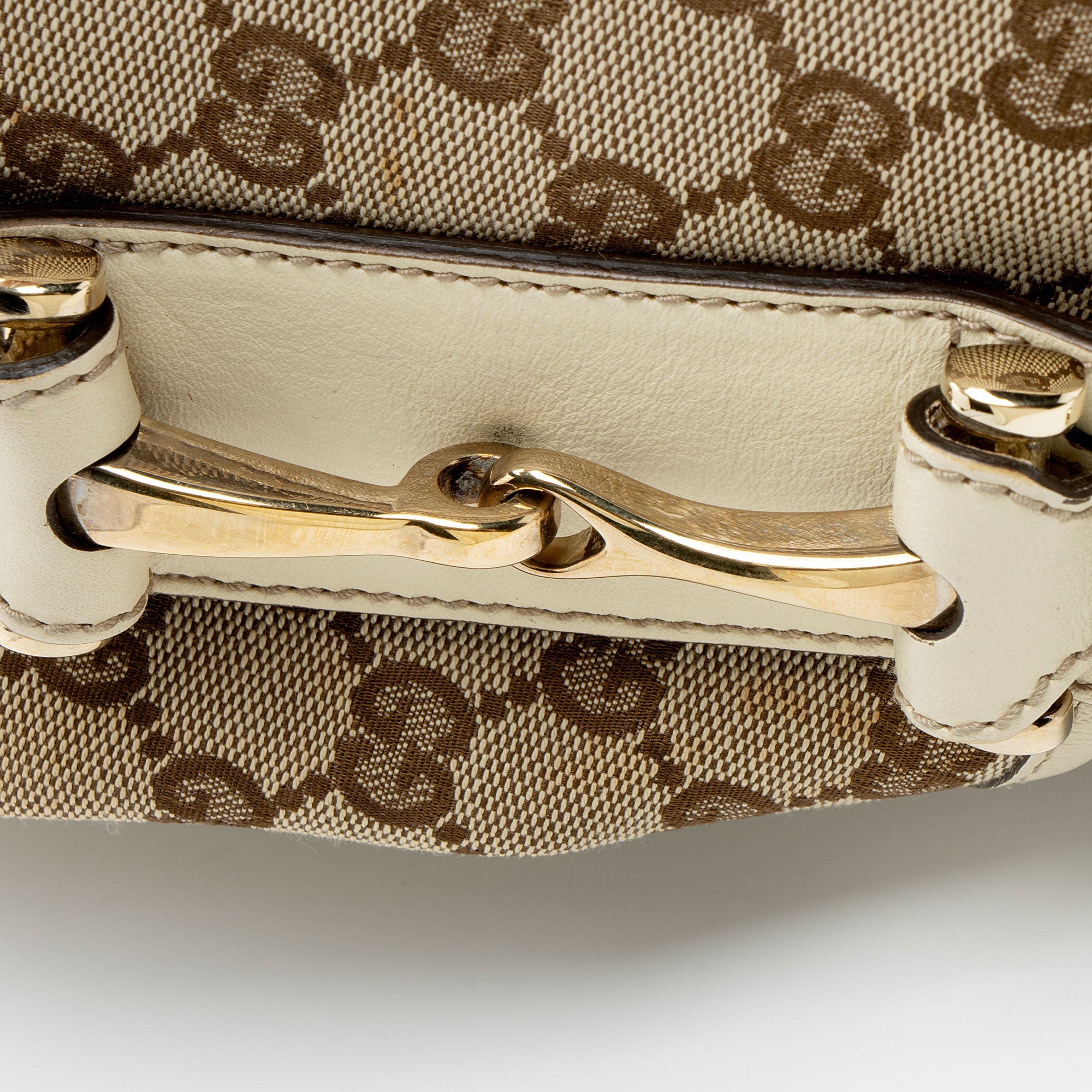 Gucci GG Canvas Pelham Small Shoulder Bag