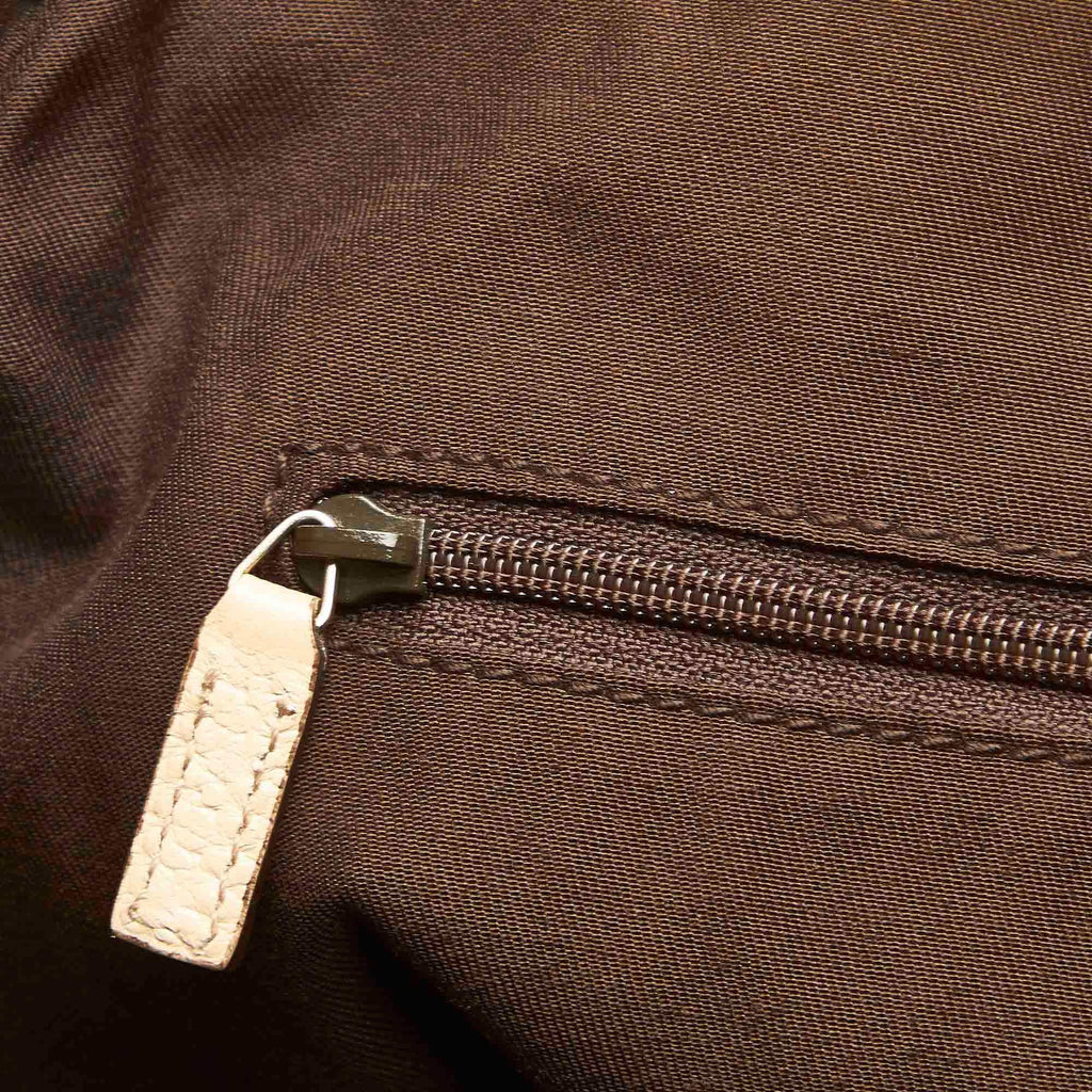 Gucci GG Canvas Pelham Tote Bag (SHG-32149)
