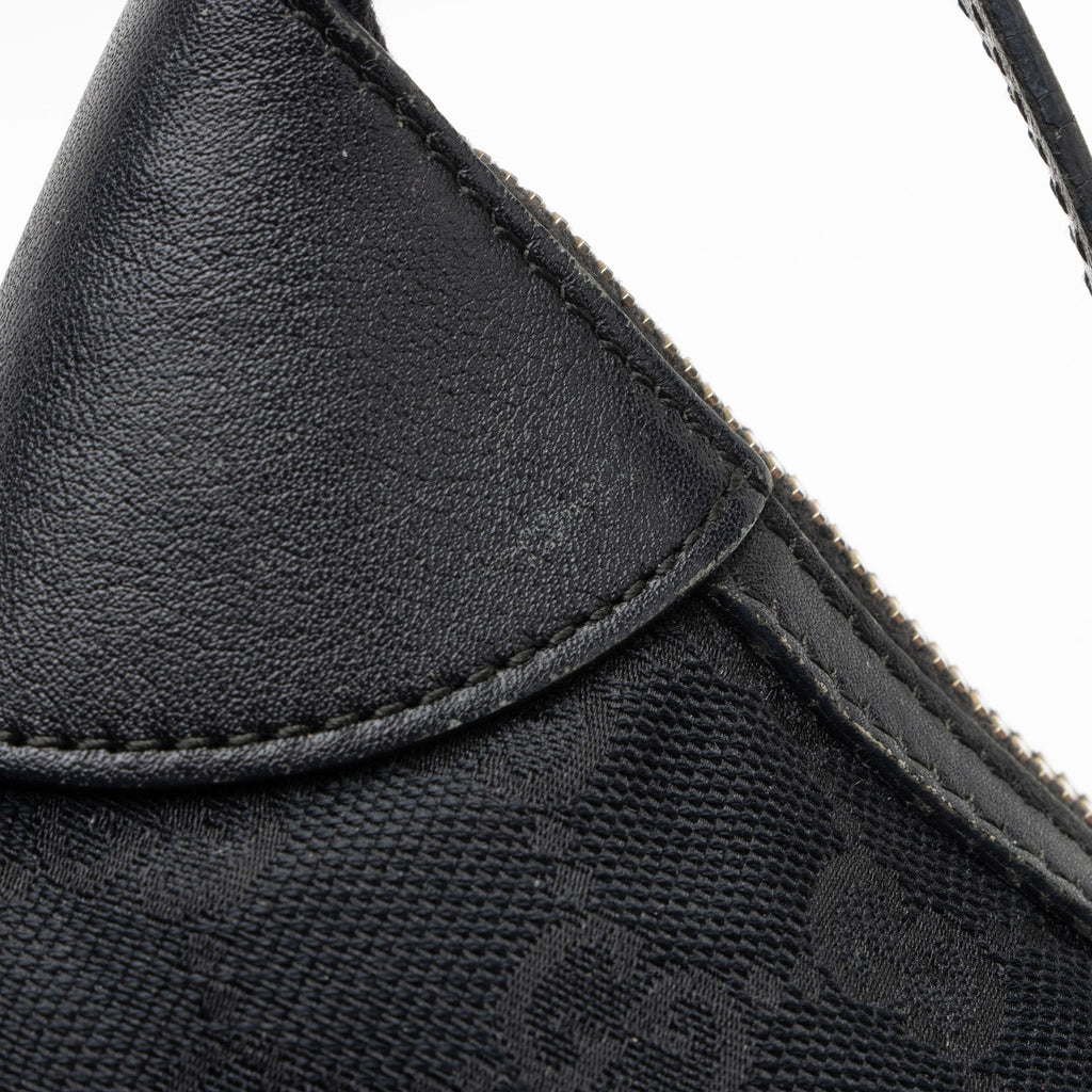 Gucci GG Canvas Pochette (SHF-4m4QYq)