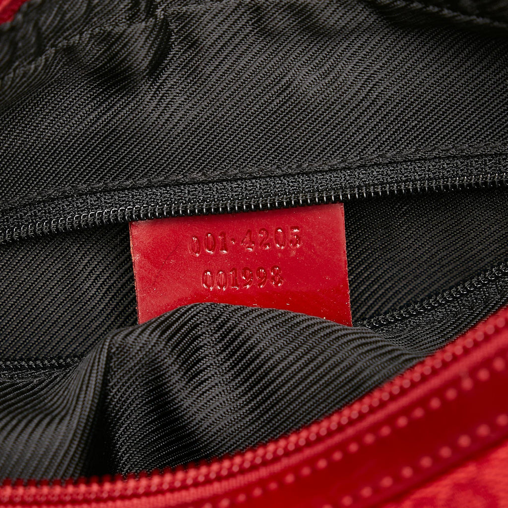Gucci GG Canvas Shoulder Bag (SHG-32895)