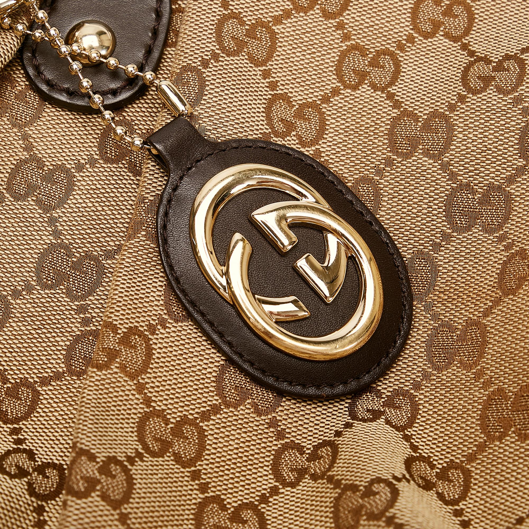 Gucci GG Canvas Sukey Handbag (SHG-35275)