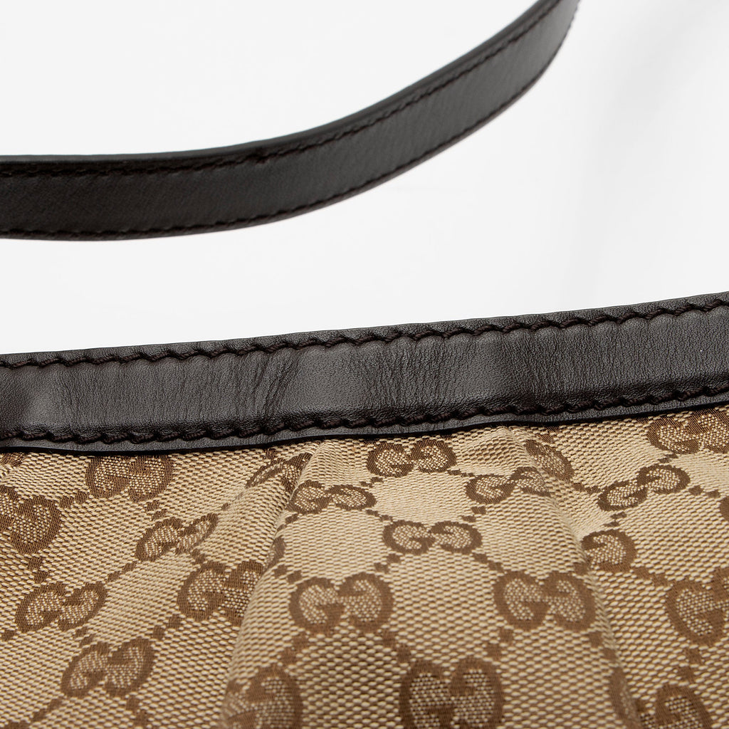 Gucci GG Canvas Sukey Messenger (SHF-RoGEPi)