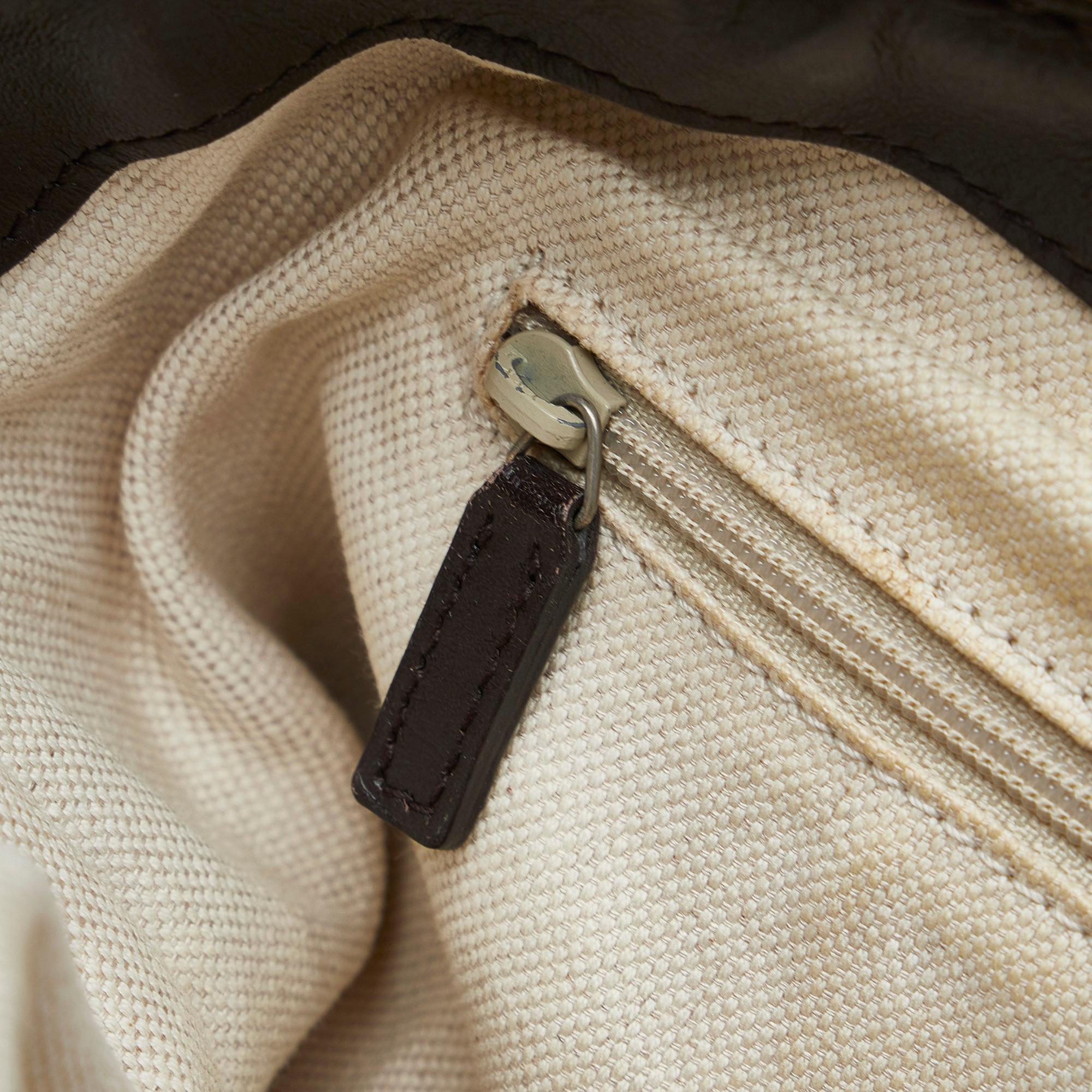 Gucci GG Canvas Sukey Satchel (SHG-O2Zpoa)