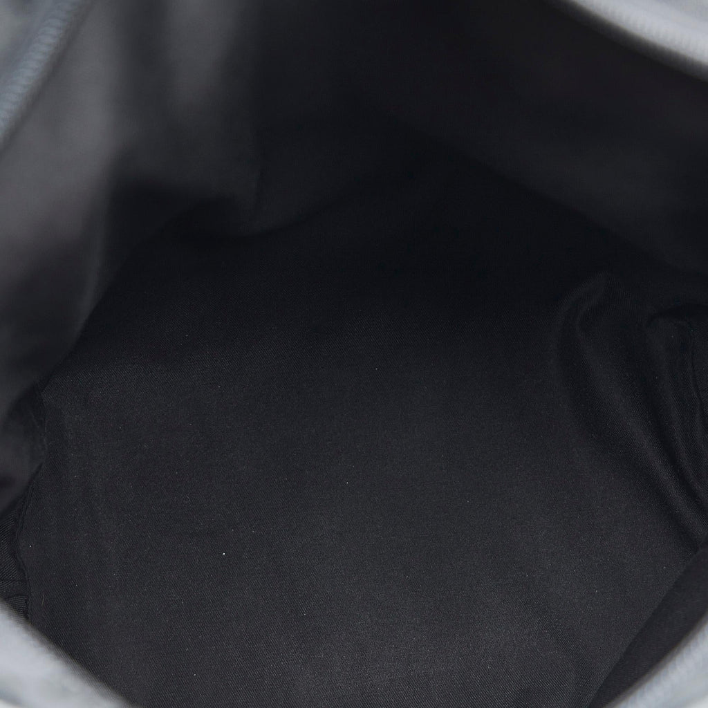 Gucci GG Canvas Tote (SHG-ZEXJn2)