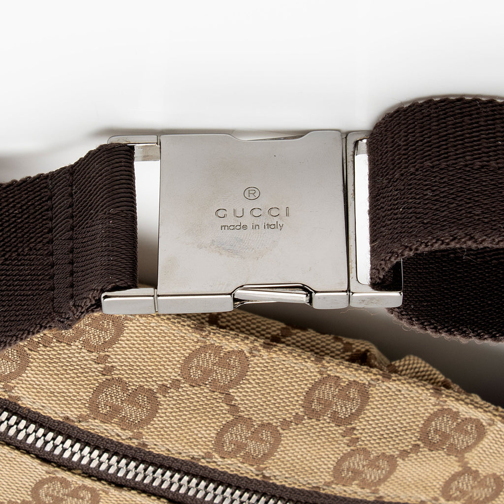 Gucci GG Canvas Waist Belt Bag (SHF-4je3UX)