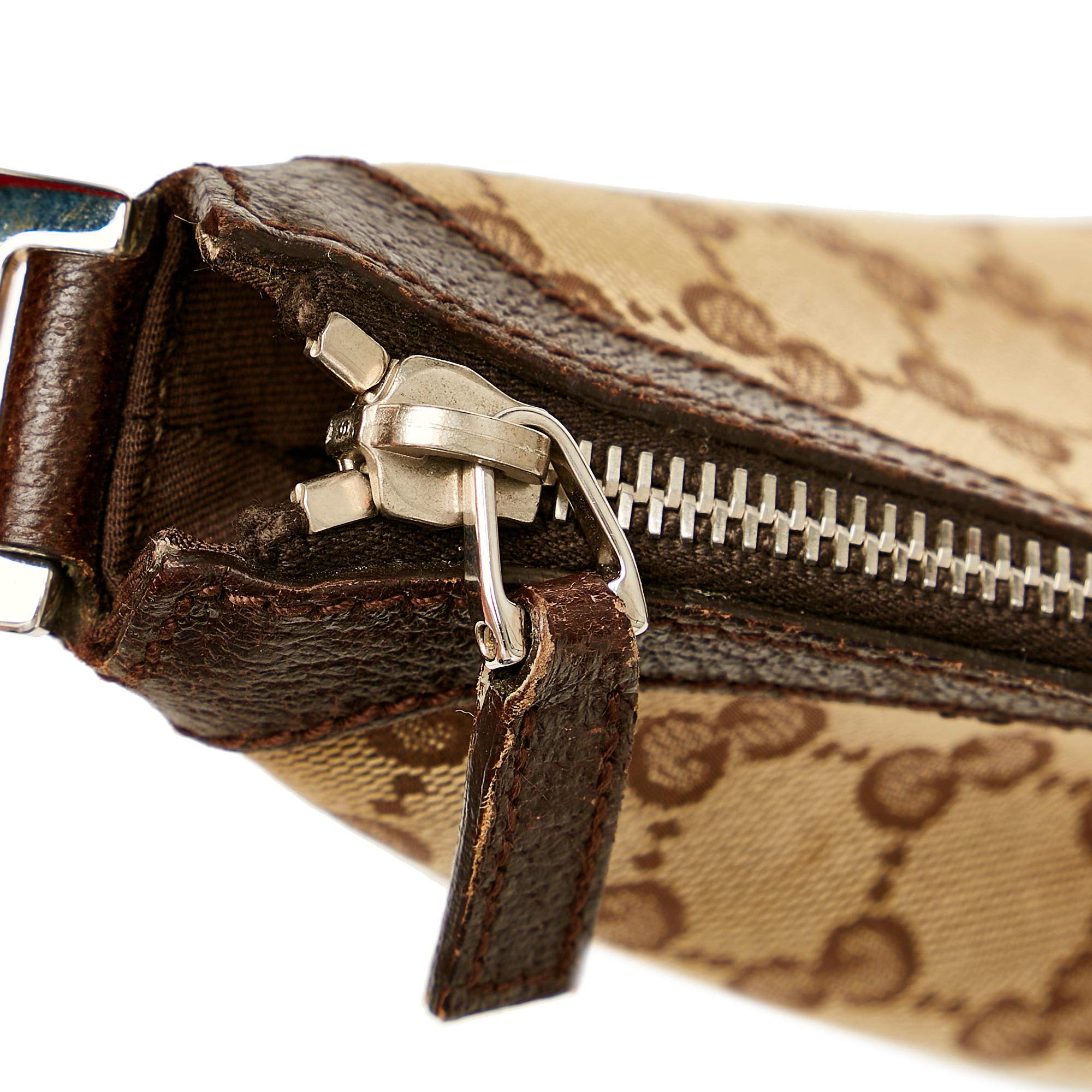 Gucci GG Canvas Web Baguette (SHG-25136)