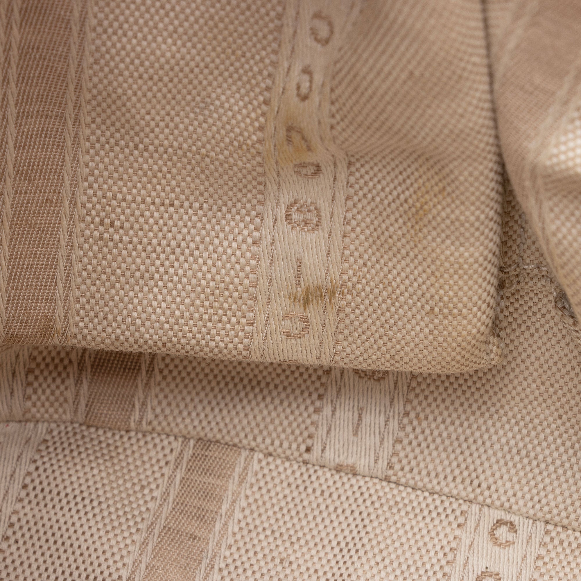 Gucci GG Debossed Leather Studded Bright Bucket Bag