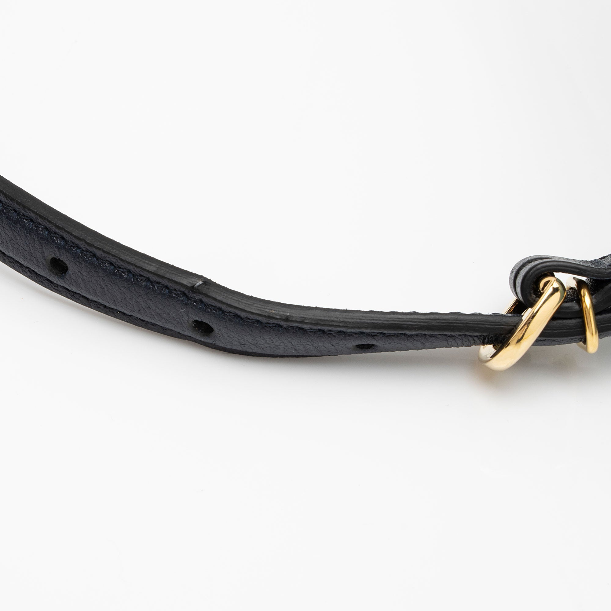 Gucci GG Debossed Leather Small Top Handle (SHF-ur1BGP)