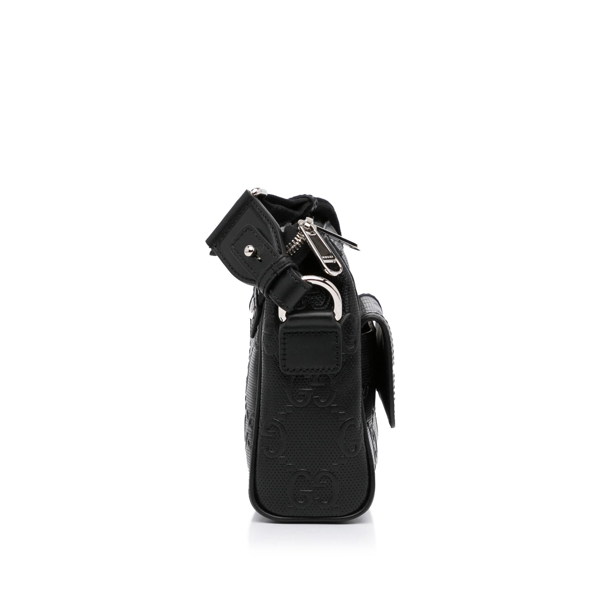Gucci GG Embossed Crossbody bag (SHG-bS3vYW)