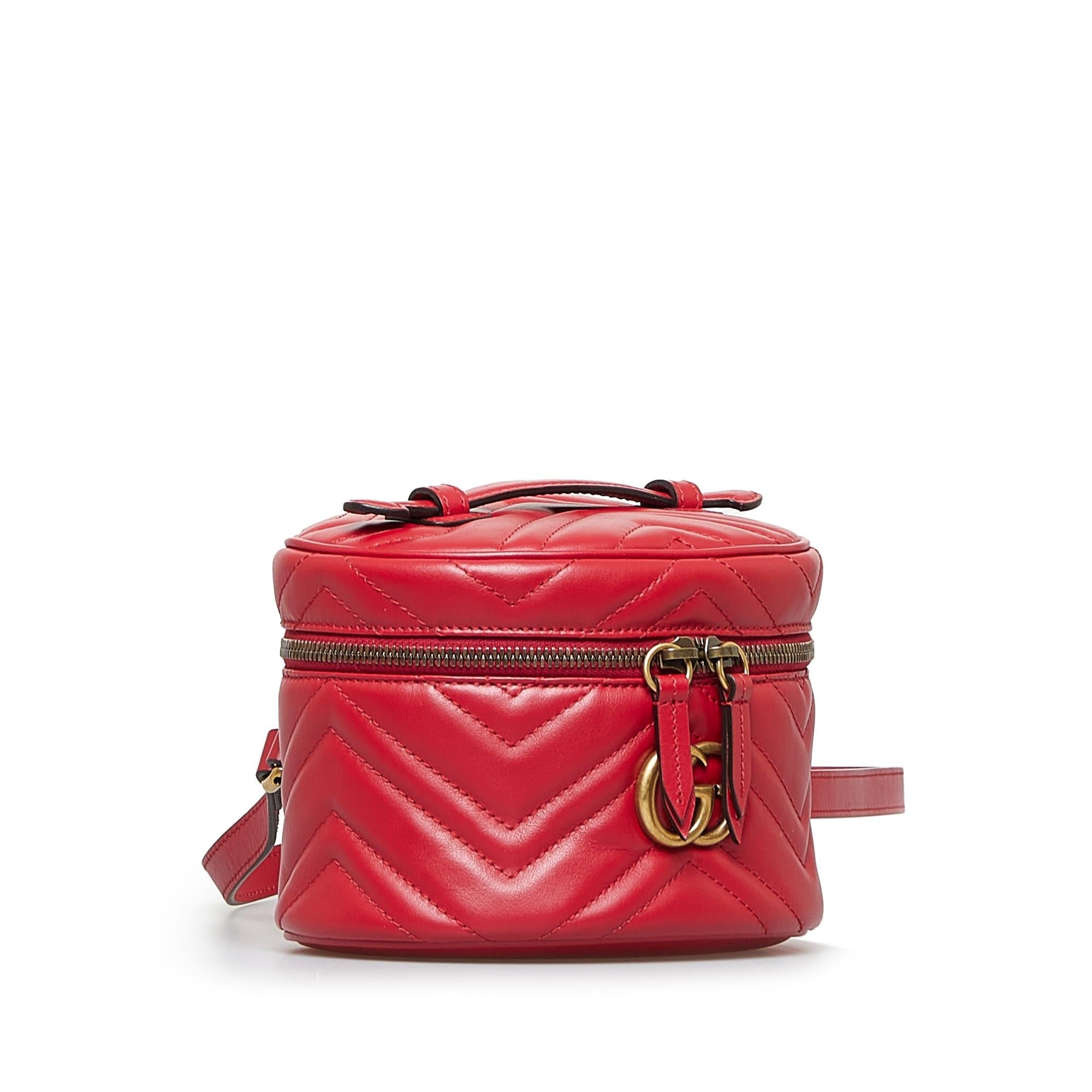Gucci GG Marmont Round Backpack (SHG-0iapzX)