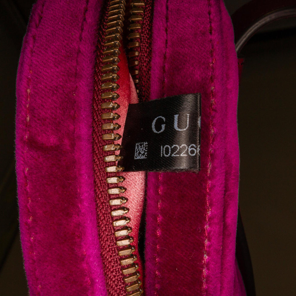 Gucci GG Marmont Velvet Belt Bag (SHG-dSDIGz)