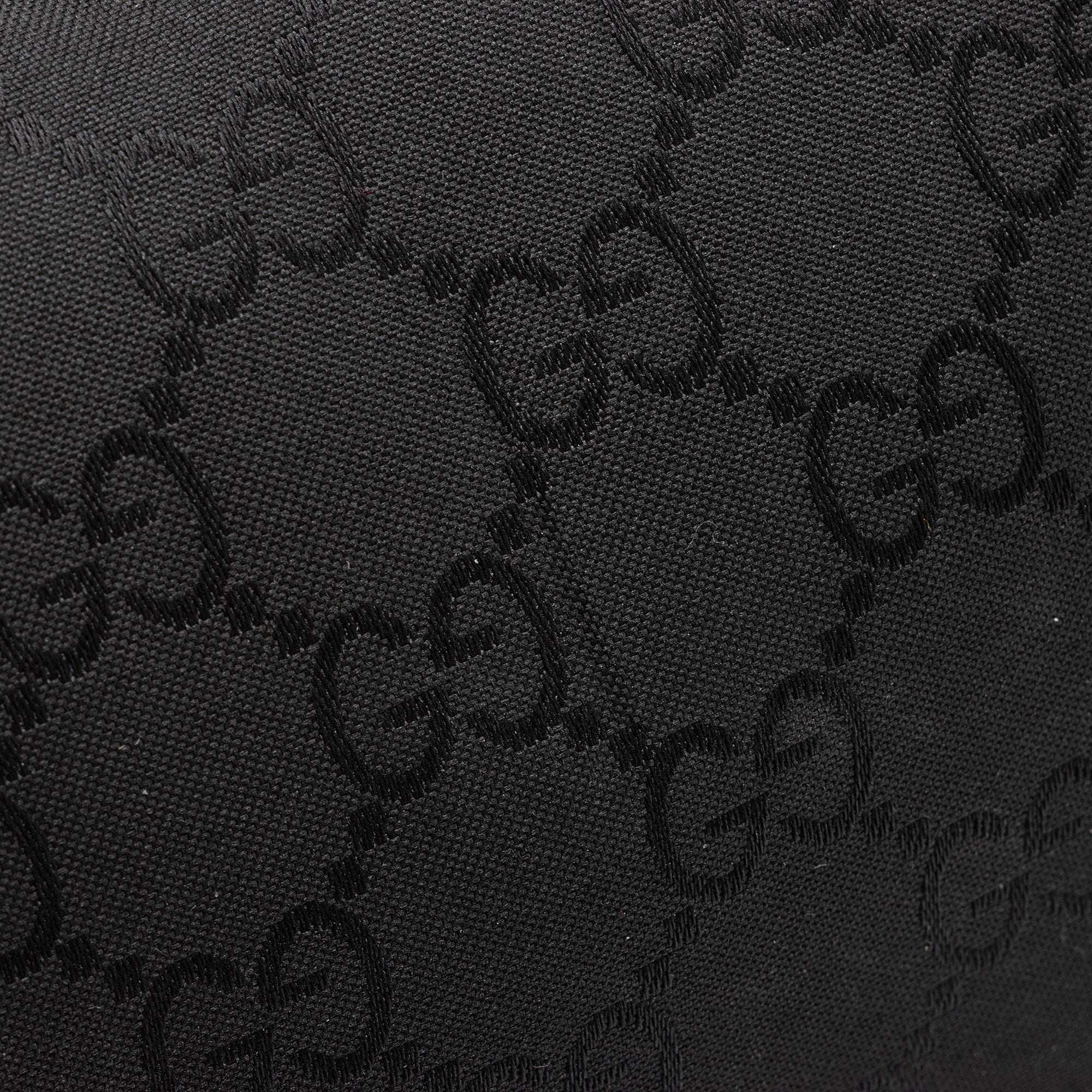 Gucci GG Nylon Belt Bag (SHF-yZgUsR)