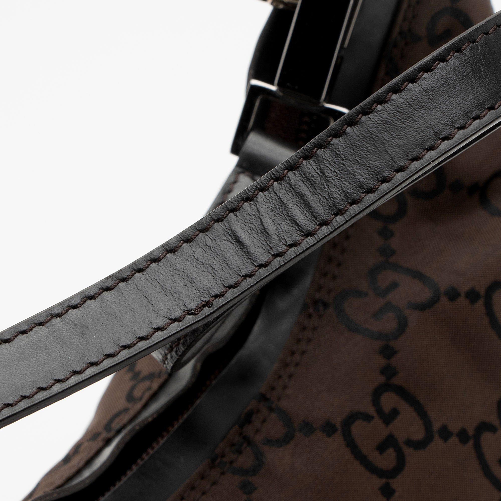Gucci GG Nylon Hobo (SHF-9U8enc)