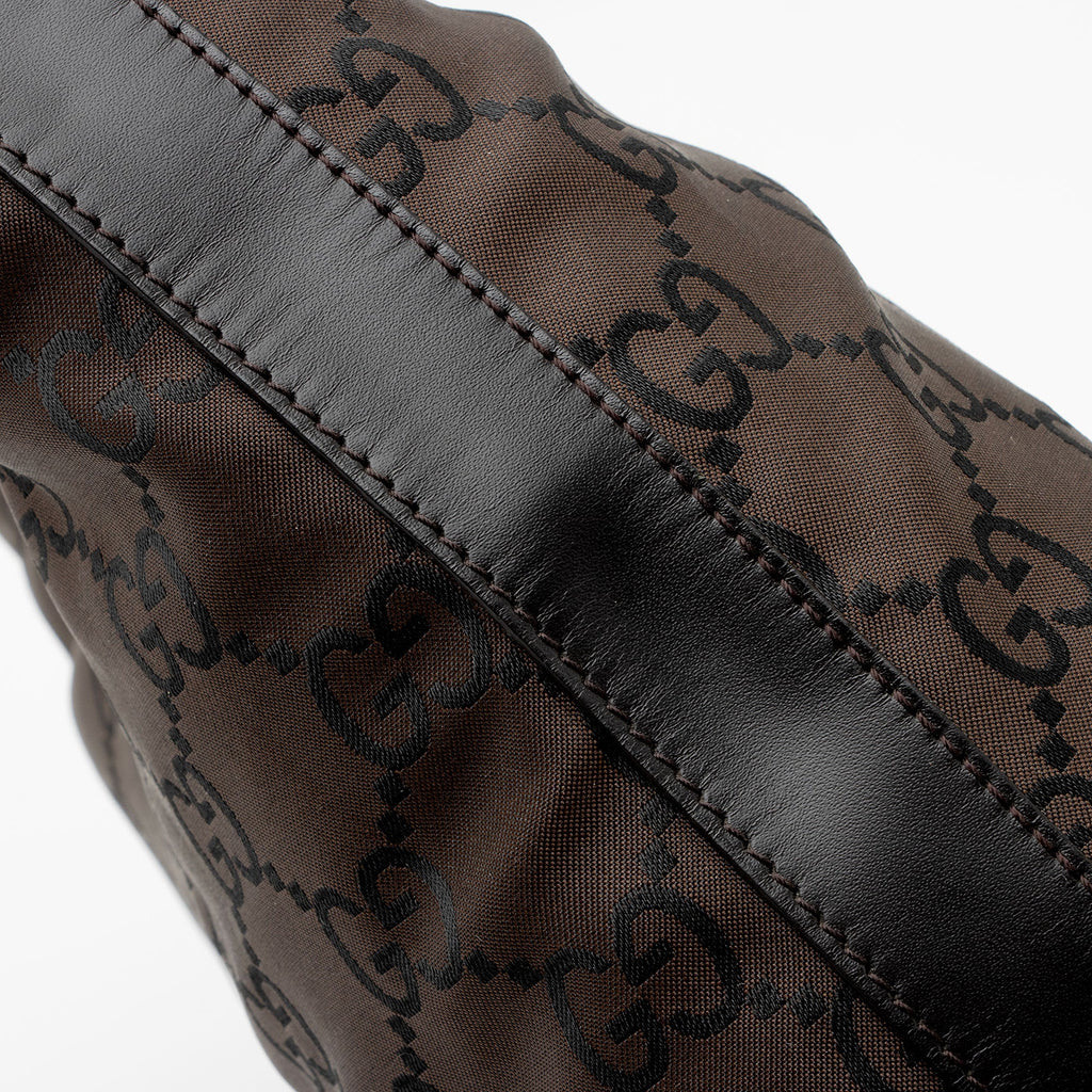 Gucci GG Nylon Hobo (SHF-9U8enc)