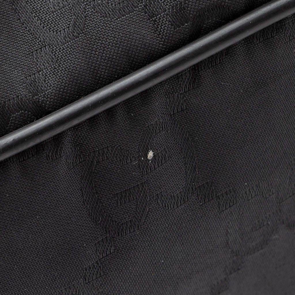 Gucci GG Nylon Large Messenger Bag (SHF-kF37Kx)