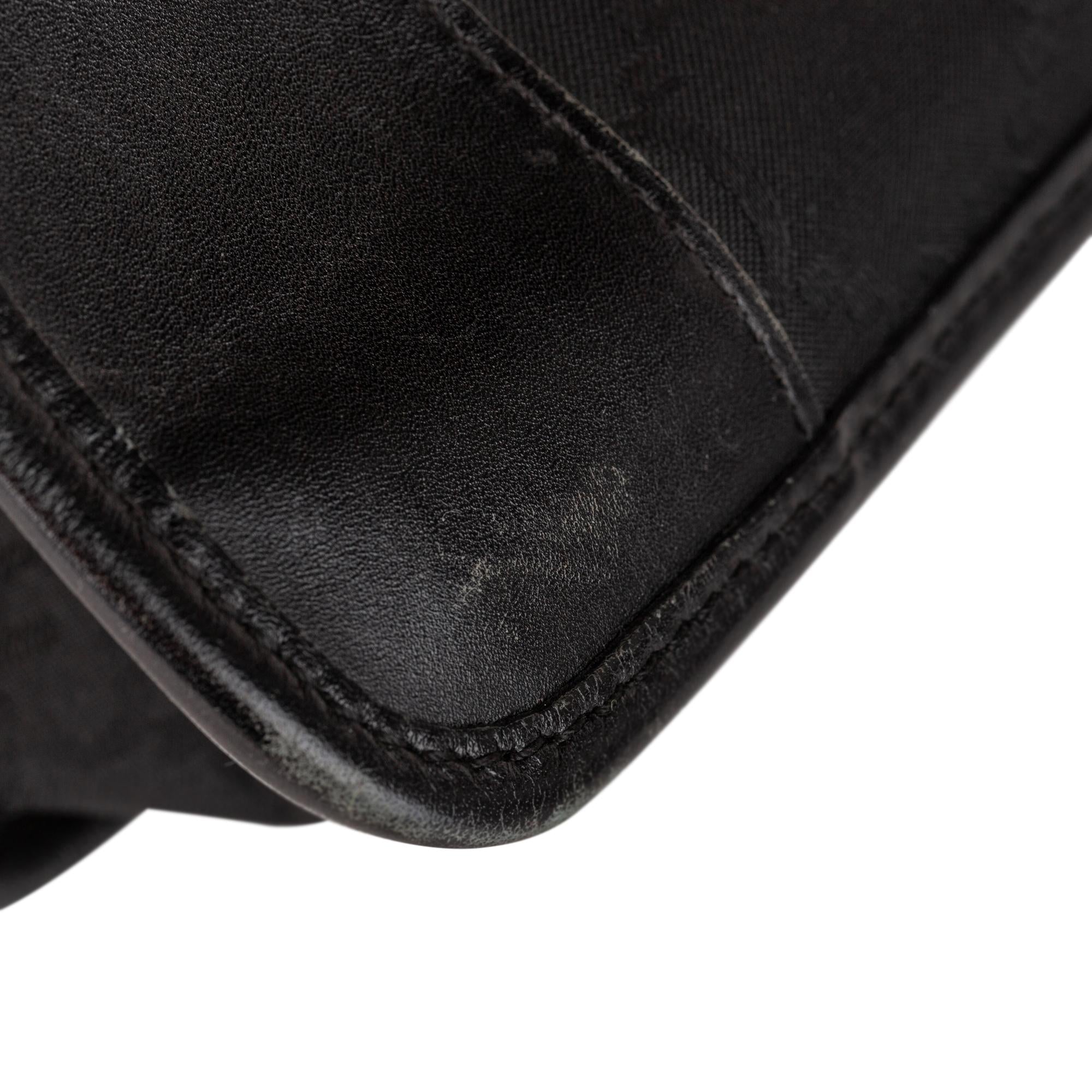 Gucci GG Nylon Shoulder Bag (SHG-31048)